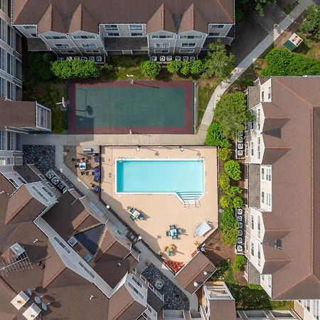 Avia Residences On Research - Extended Stay ウェストボロー エクステリア 写真