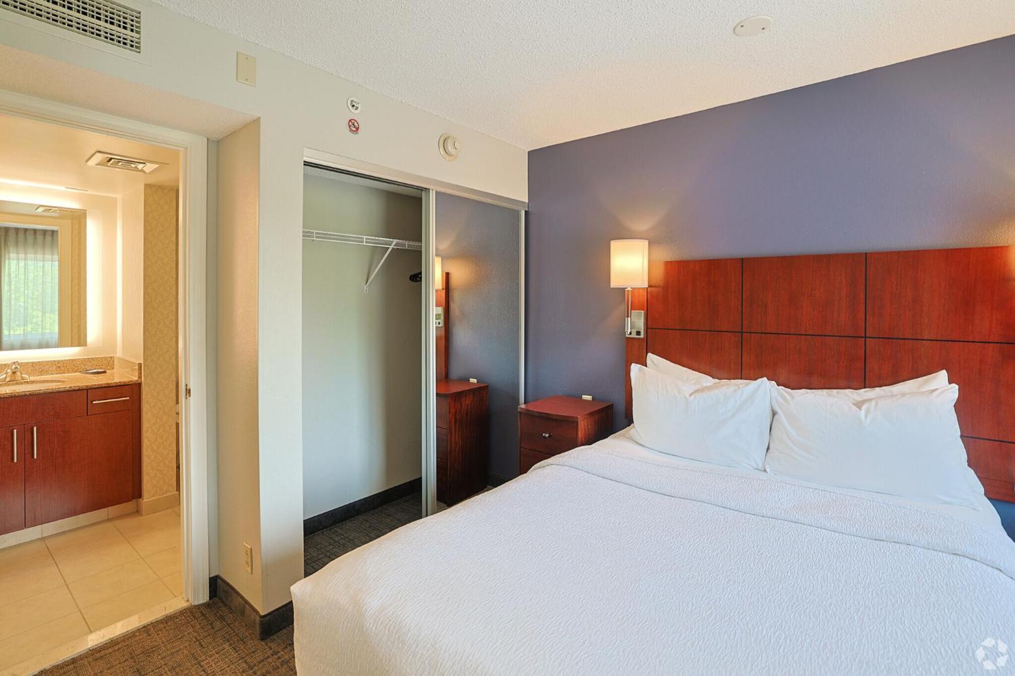 Avia Residences On Research - Extended Stay ウェストボロー エクステリア 写真