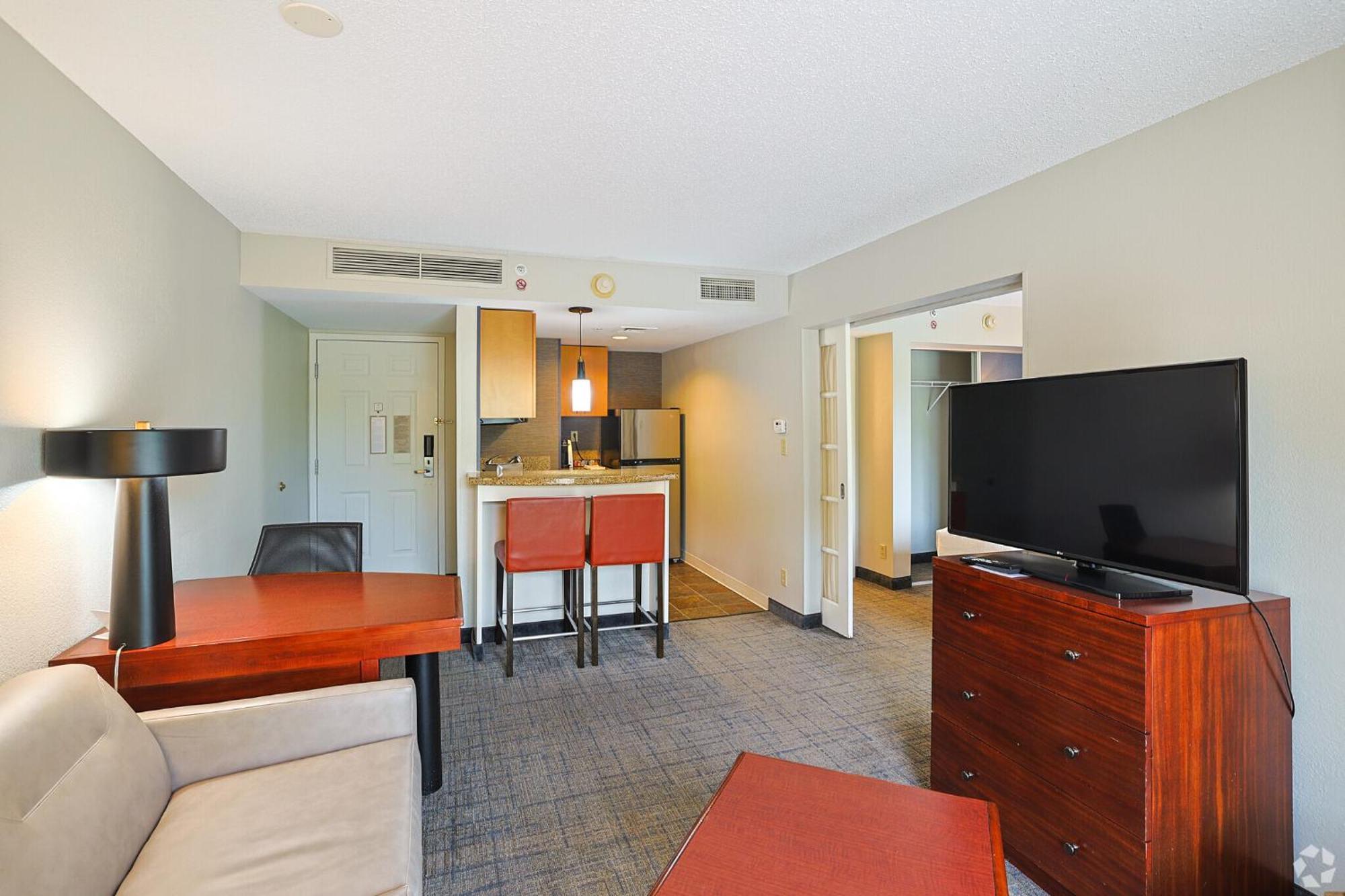 Avia Residences On Research - Extended Stay ウェストボロー エクステリア 写真