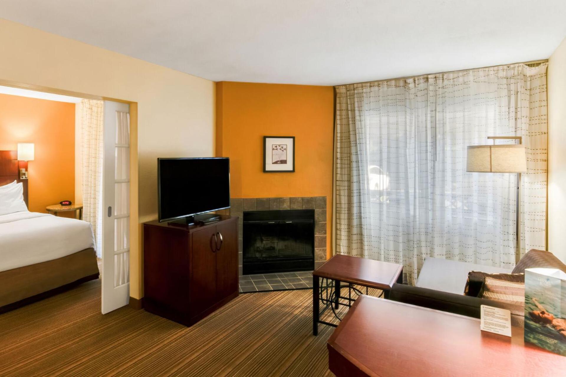 Avia Residences On Research - Extended Stay ウェストボロー エクステリア 写真