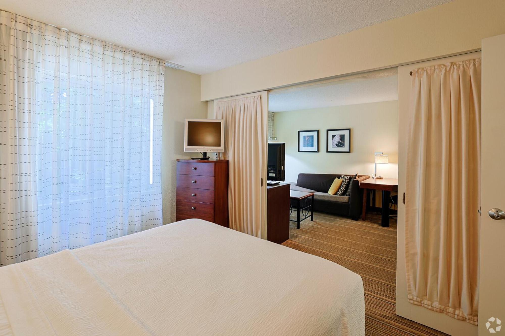 Avia Residences On Research - Extended Stay ウェストボロー エクステリア 写真